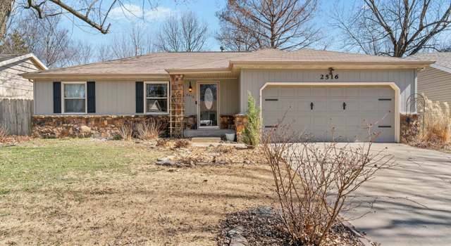 Photo of 2516 S Regina Ave, Springfield, MO 65807