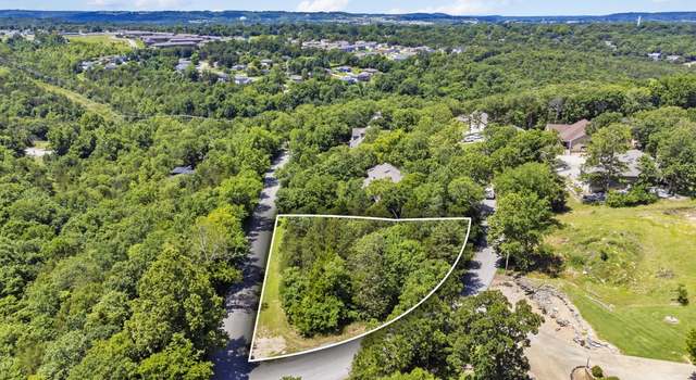 Photo of 315 Woodland Ct, Branson, MO 65616