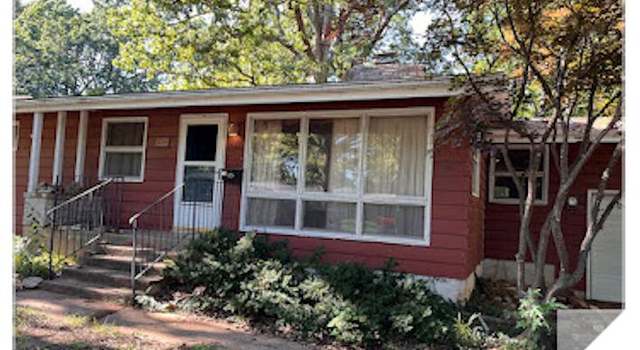 Photo of 429 W Woodridge St, Springfield, MO 65803