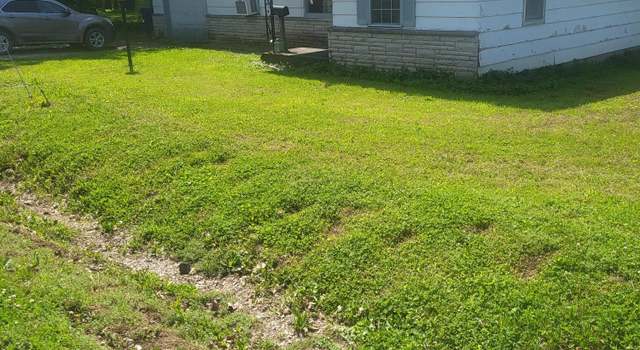 Photo of 511 Garret St, Greenfield, MO 65661