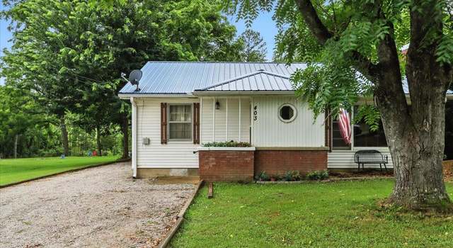 Photo of 403 Barton St, Alton, MO 65606