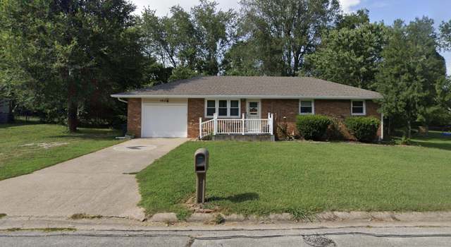 Photo of 1911 E Kentwood St, Republic, MO 65738