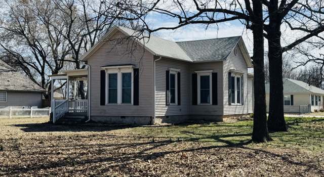 Photo of 400 S East St, Mt Vernon, MO 65712