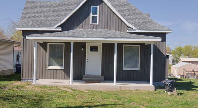 Photo of 202 W Maple St, Mansfield, MO 65704