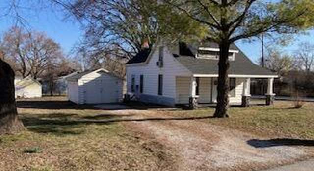 Photo of 19097 2nd Avenue Ave, Wheatland, MO 65779