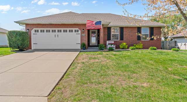 Photo of 704 E Waterford Blvd, Ozark, MO 65721