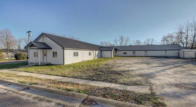 Photo of 418 S Elm St, Mountain Grove, MO 65711