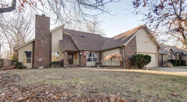 Photo of 1224 W Burntwood St, Springfield, MO 65803
