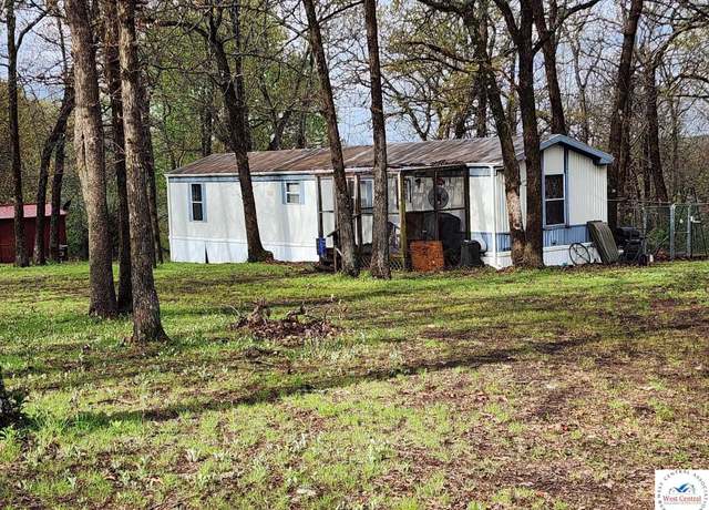 Property at 205 SE 5502 P Ln, Clinton, MO 64735, 2 beds, 1 bath
