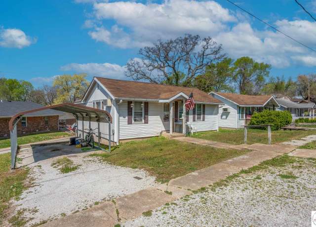 Property at 805 and 809 Arcadia St, Warsaw, MO 65355