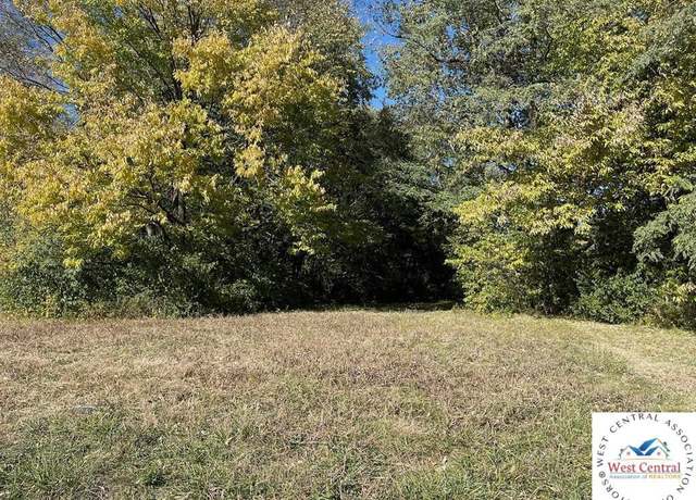 Property at 113 E Cooper St, Sedalia, MO 65301