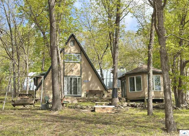 Property at 30034 Rockcliff Rd, Lincoln, MO 65338, 2 beds, 1.5 baths