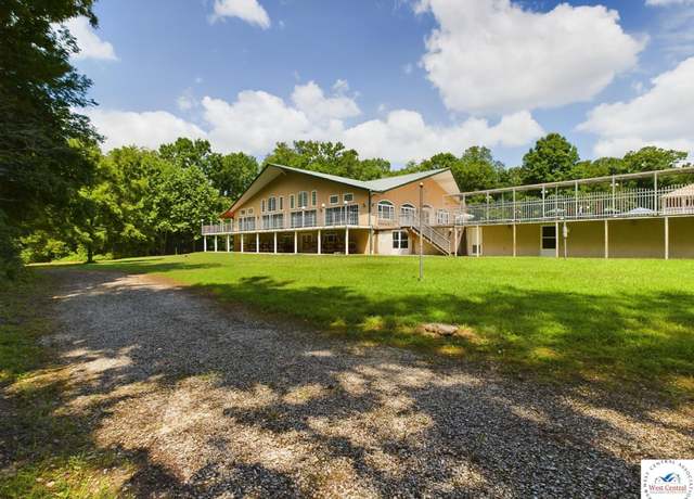 Property at 5492 Black Elk Ln, Stover, MO 65078, 3 beds, 3 baths