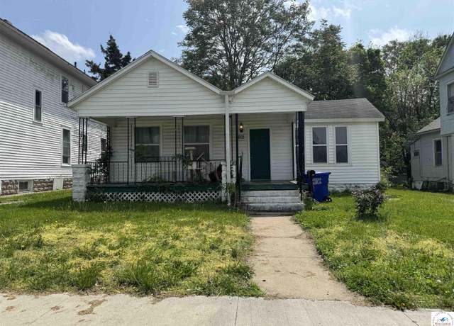 Property at 405 W 4th St, Sedalia, MO 65301, 2 beds, 1 bath