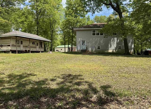 Property at 27263 Tree Ring Cir, Warsaw, MO 65355, 2 beds, 2 baths