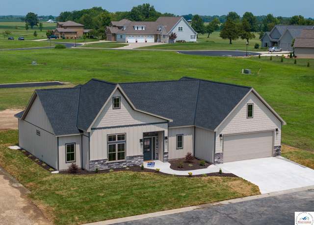 Property at 109 NE 2195 Private Road, Clinton, MO 64735, 3 beds, 2 baths