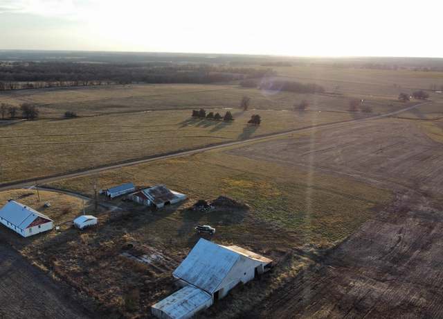 Property at 20469 Chmelir Rd, Ionia, MO 65335, 3 beds, 1 bath