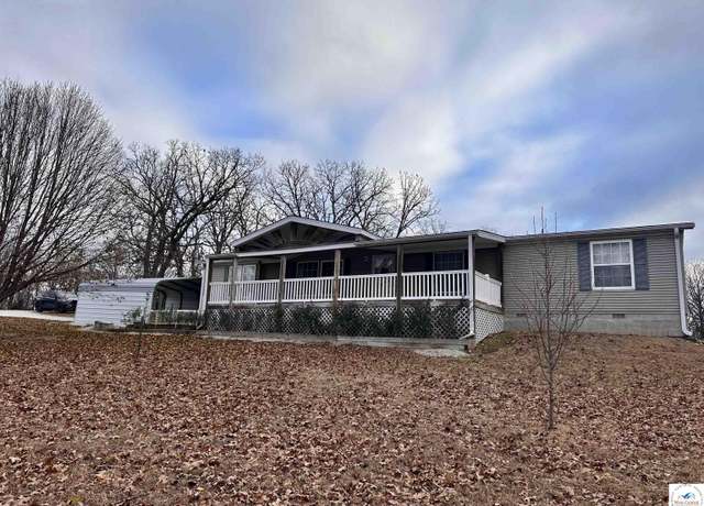 Property at 27486 V, Edwards, MO 65326, 4 beds, 2 baths