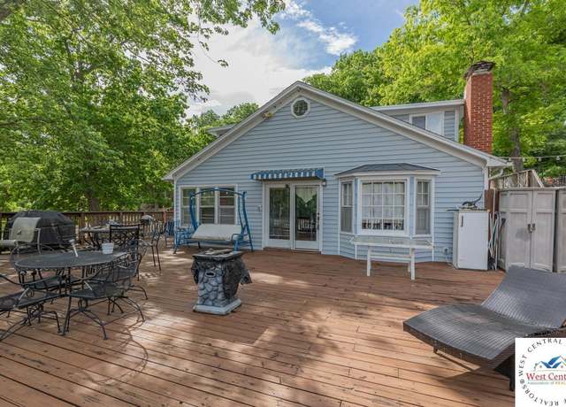 Property at 29703 Water's Edge Rd, Lincoln, MO 65338, 4 beds, 3 baths