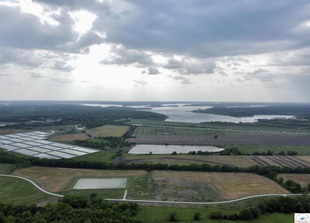 Property at 2.4 acres Cedar Gate Dr, Warsaw, MO 65355