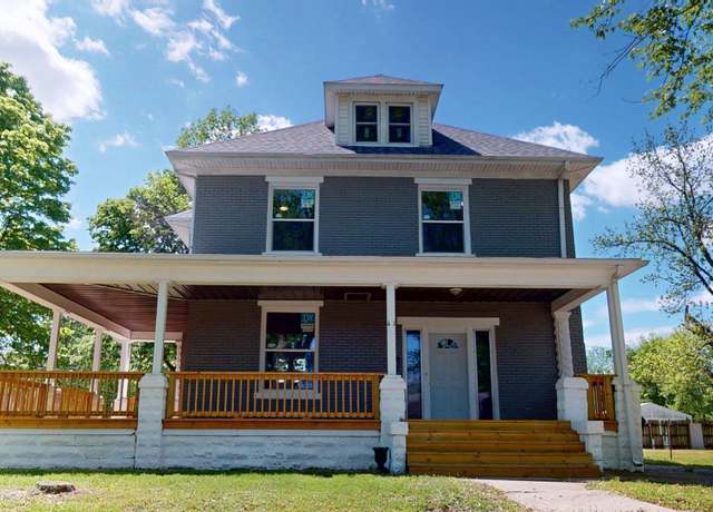 Property at 401 N Prospect St, Sedalia, MO 65301, 4 beds, 1.5 baths