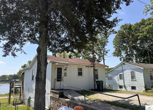 Property at 25309 Brook Dr, Warsaw, MO 65355, 2 beds, 1 bath