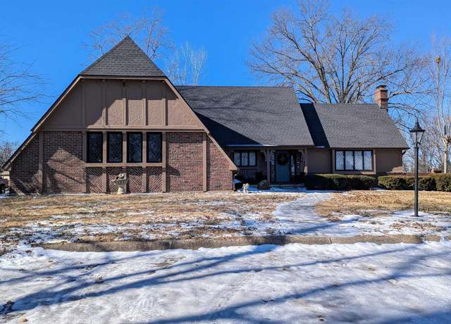 Property at 309 N Vansant Rd, Clinton, MO 64735, 4 beds, 4 baths