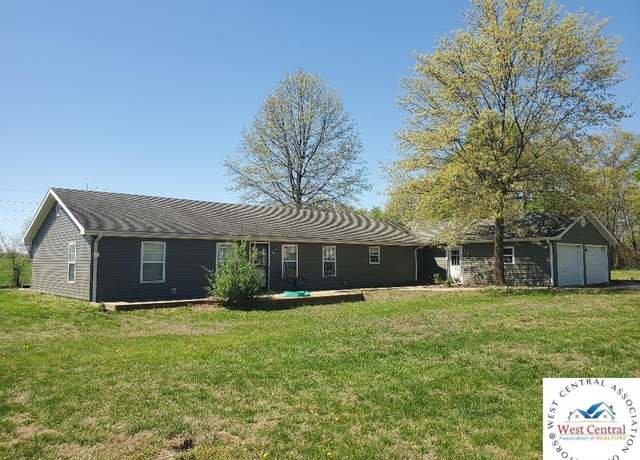 Property at 713 SW 723 Pvt, Deepwater, MO 64740, 5 beds, 2 baths