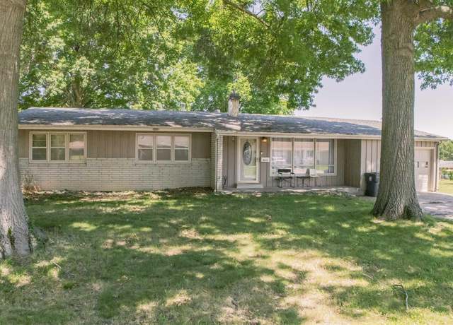 Property at 1209 S Garfield Ave, Sedalia, MO 65301, 3 beds, 2 baths