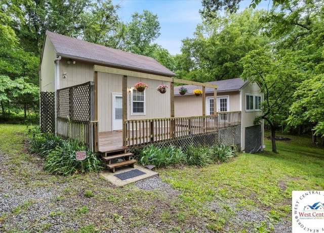 Property at 23272 Mitchell St, Warsaw, MO 65355, 3 beds, 2 baths