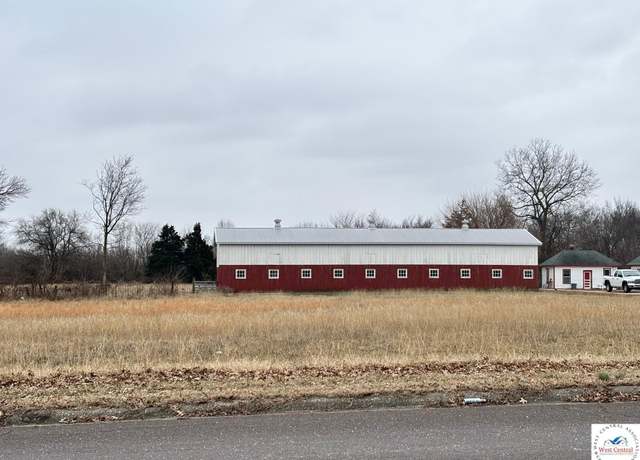 Property at 1822 E 16th St, Sedalia, MO 65301
