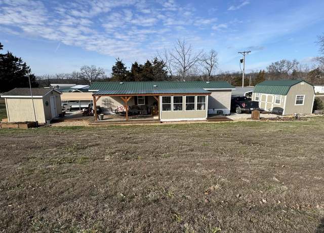 Property at 33039 Hilty Ave, Warsaw, MO 65355, 2 beds, 1 bath