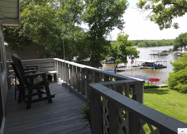 Property at 23562 Bill Bryant Dr, Warsaw, MO 65355, 2 beds, 2 baths