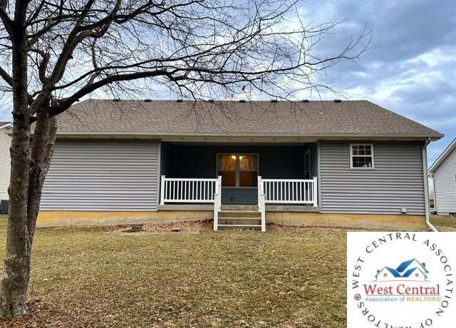 Property at 905 S D & T Dr, Clinton, MO 64735, 3 beds, 3 baths