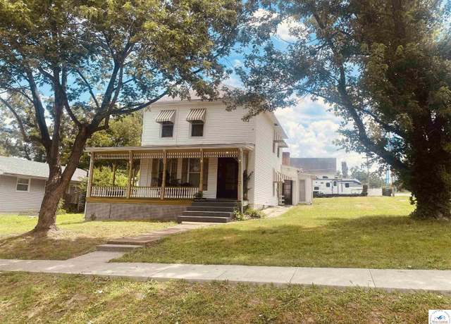 Property at 225 Third St, Osceola, MO 64776, 2 beds, 2 baths