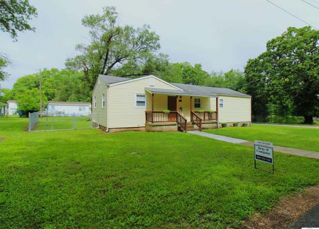 Property at 140 Magoon St, Osceola, MO 64776, 3 beds, 1 bath