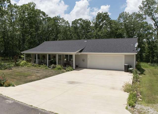 Property at 30943 Scorpion Ln, Warsaw, MO 65355, 3 beds, 2 baths