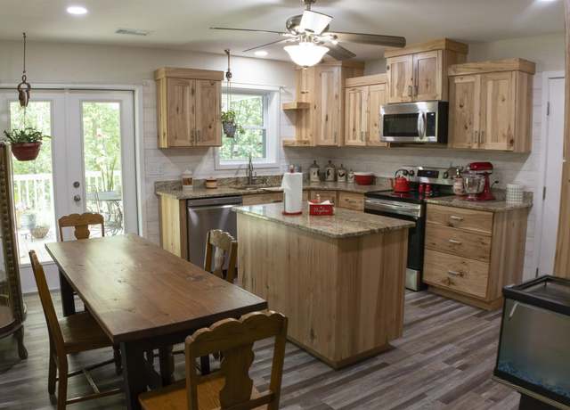 Property at 30943 Scorpion Ln, Warsaw, MO 65355, 3 beds, 2 baths