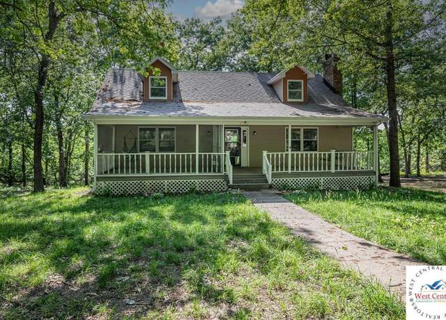 Property at 27101 Clancy Rd, Clinton, MO 64735, 4 beds, 2.5 baths