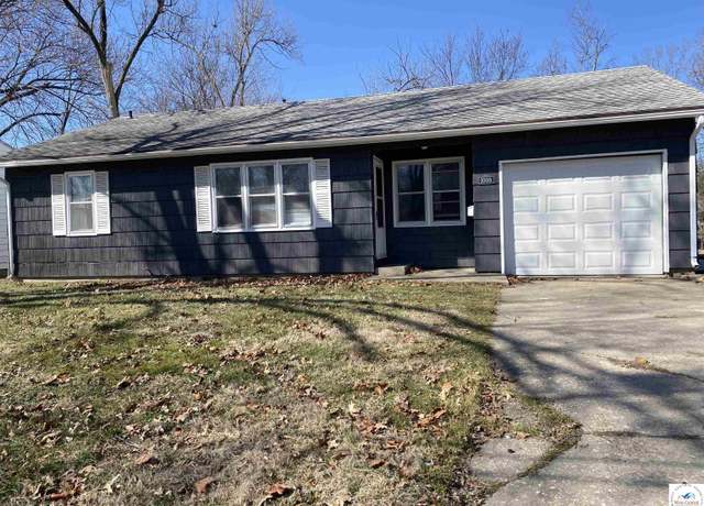 Property at 1008 Sue Ln, Sedalia, MO 65301, 3 beds, 1 bath
