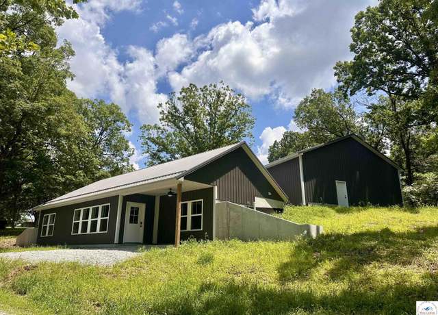 Property at 28927 Benton House Ave, Warsaw, MO 65355, 3 beds, 2 baths
