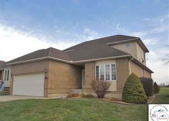 Property at 1032 Trevino Rd, Clinton, MO 64735, 4 beds, 3 baths