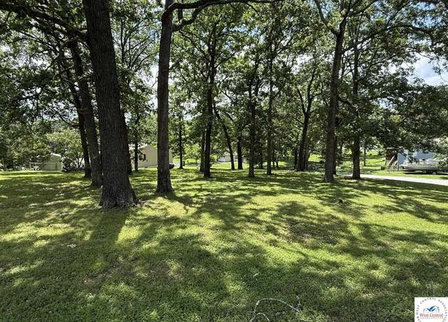 Property at Lot 5 Woodlawn Dr, Warsaw, MO 65355