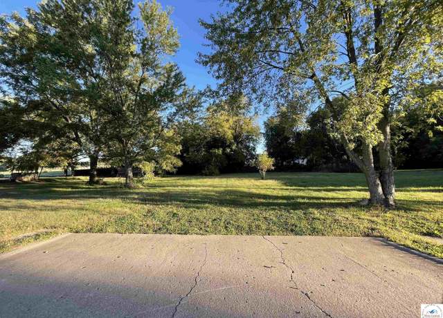 Property at 107 E Boonville St, Sedalia, MO 65301
