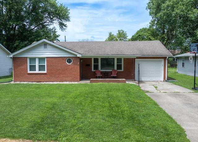 Property at 2108 S Harrison Ave, Sedalia, MO 65301, 3 beds, 1 bath