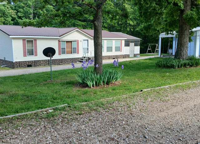 Property at 26798 Sun Blvd, Clinton, MO 64735, 3 beds, 2 baths