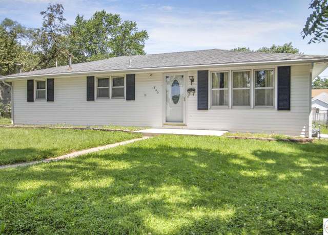 Property at 703 E 18th St, Sedalia, MO 65301, 2 beds, 1 bath