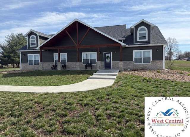 Property at 350 Frisch Ave, Lincoln, MO 65338, 4 beds, 2.5 baths