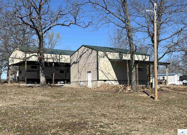 Property at 10620 Oletzki Ln, Clinton, MO 64735