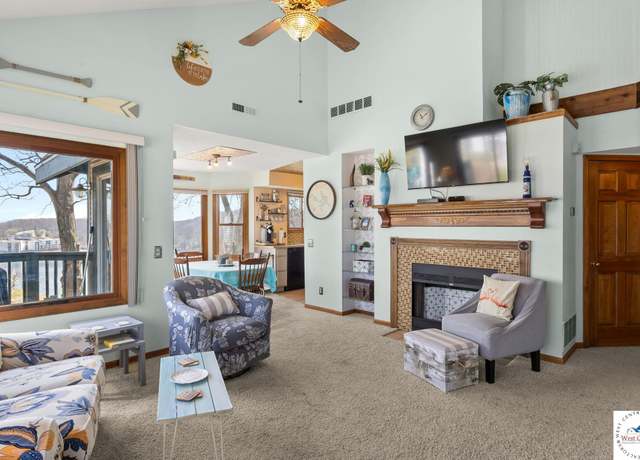 Property at 1436 Cherokee Rd, Lake Ozark, MO 65049, 3 beds, 3 baths